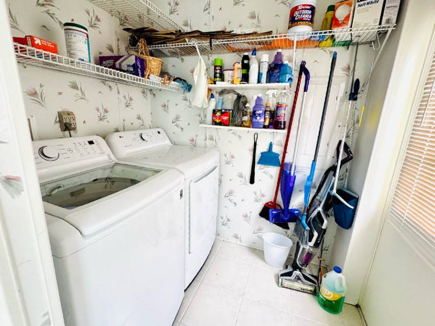 1609 Deverly Drive a Lakeland, FL Mobile or Manufactured Home for Sale